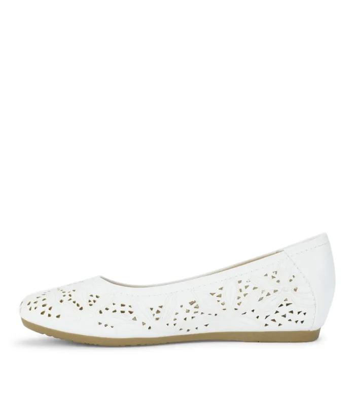 Women Mariah Casual Flat White Baretraps Flats and Loafers