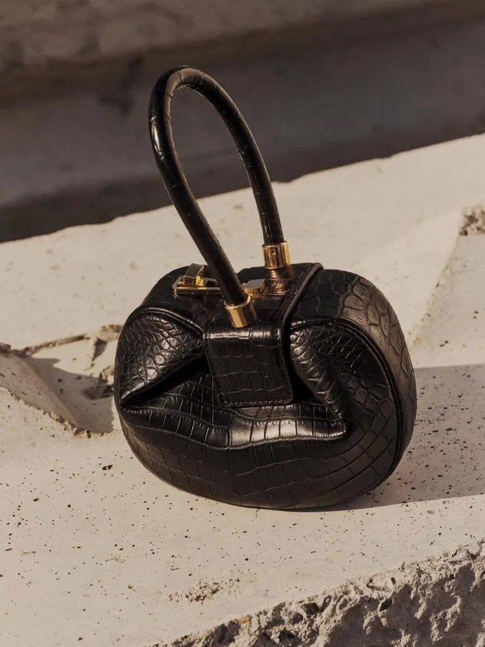 WomenMen Mini Bags Gabriela Hearst Demi Bag In Black Crocodile Leather