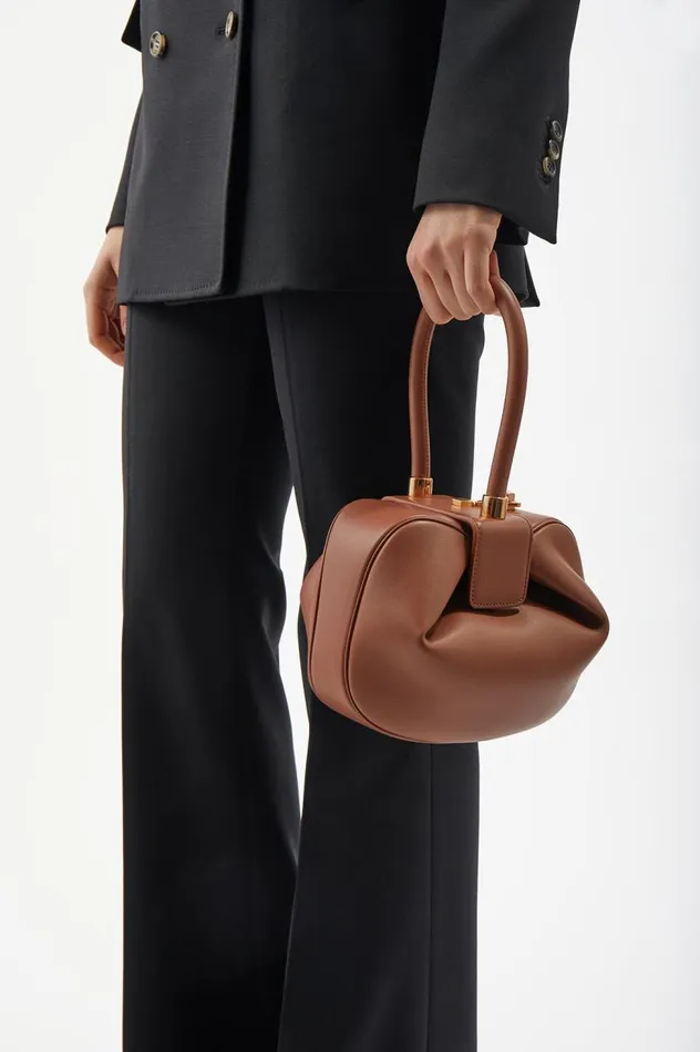 WomenMen Top Handles Gabriela Hearst Nina Bag In Black Crocodile Leather