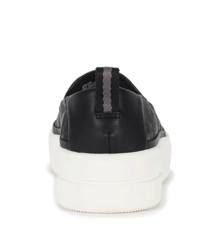 Women Nevin Slip On Sneaker Black Camo Baretraps Flats and Loafers