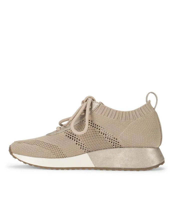 Women Palta Sneaker Champagne Baretraps Sneakers