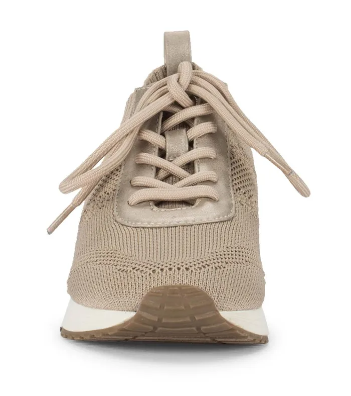 Women Palta Sneaker Champagne Baretraps Sneakers