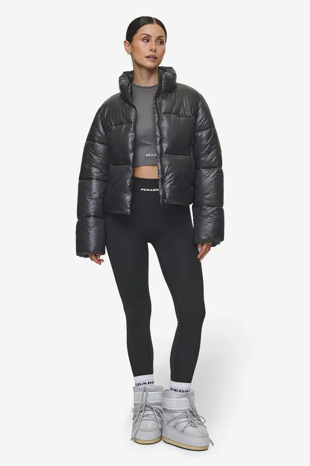 Women Pegador Jacken Georgia Light Glossy Puffer Jacket Anthracite Women Pegador Jacken Georgia Light Glossy Puffer Jacket Anthracite