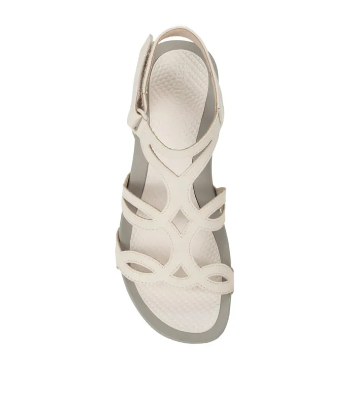 Women Raeanne Wedge Sandal Cream Baretraps Rebound Sandals