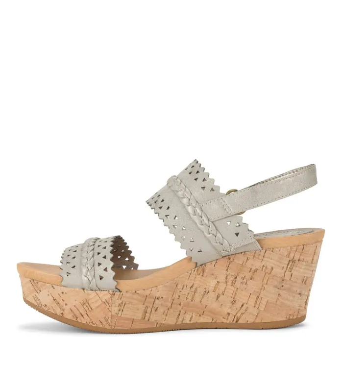 Women Rene Wedge Sandal Champagne Baretraps Wedge Sandals