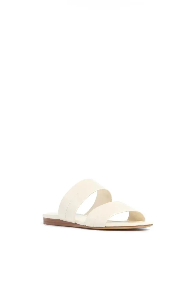 Women Sandals Gabriela Hearst Lora Flat Sandal In Cream Nappa Leather