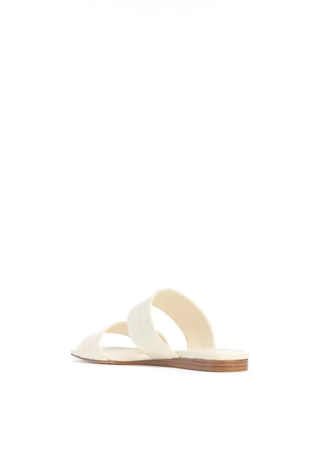 Women Sandals Gabriela Hearst Lora Flat Sandal In Cream Nappa Leather