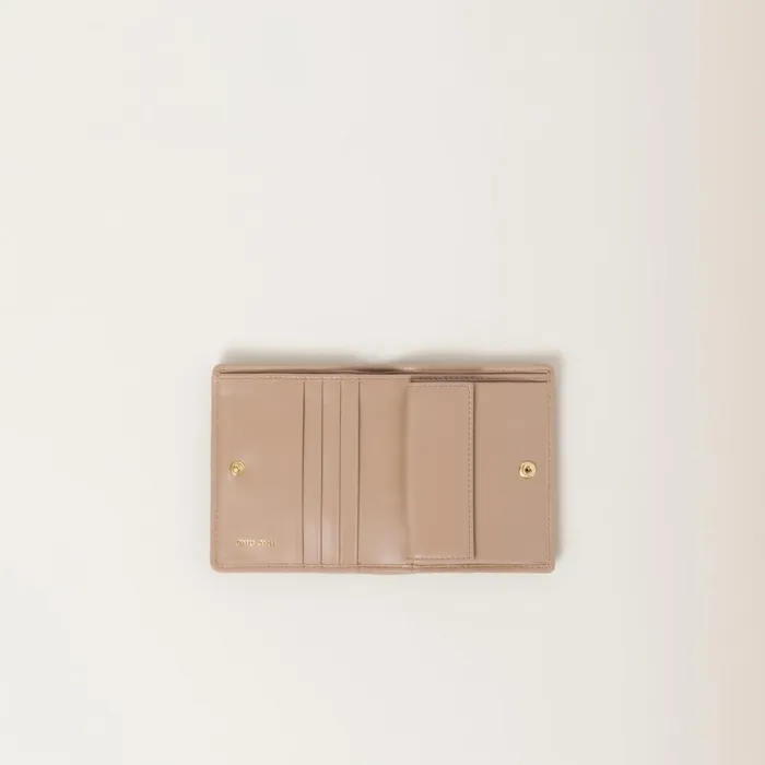 Women Small Wallets Miu Miu Small Matelass Nappa Leather Wallet Cameo Women Small Wallets Miu Miu Small Matelass Nappa Leather Wallet Cameo
