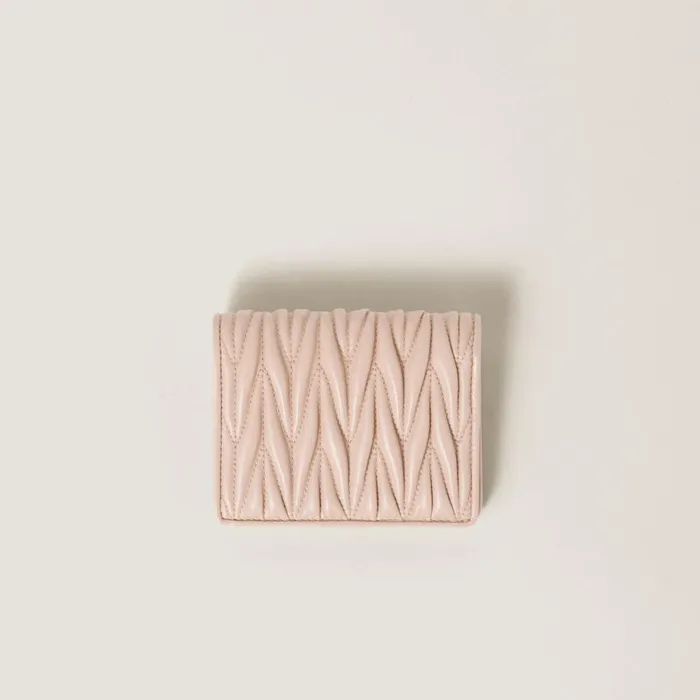 Women Small Wallets Miu Miu Small Matelass Nappa Leather Wallet Powder Pink Women Small Wallets Miu Miu Small Matelass Nappa Leather Wallet Powder Pink