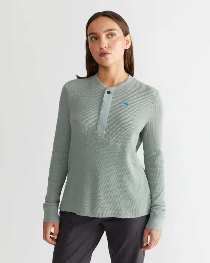 Women Snotra Long Sleeve Crewneck Tawny Red Klttermusen Fleeces and Sweaters