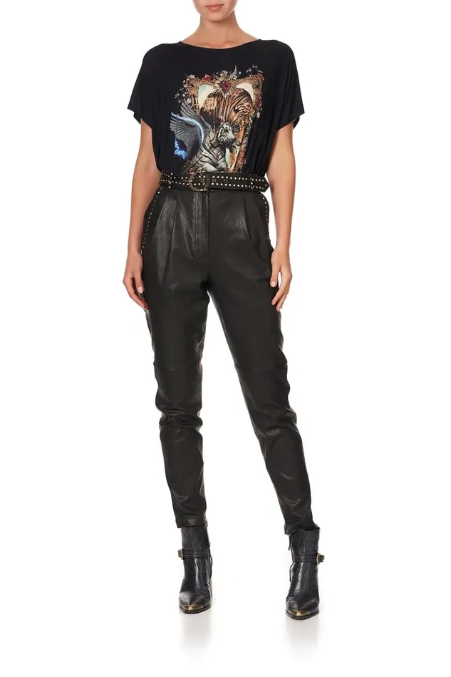 Women Tees Camilla Loose Fit Boxy Tee Montagues Capulet