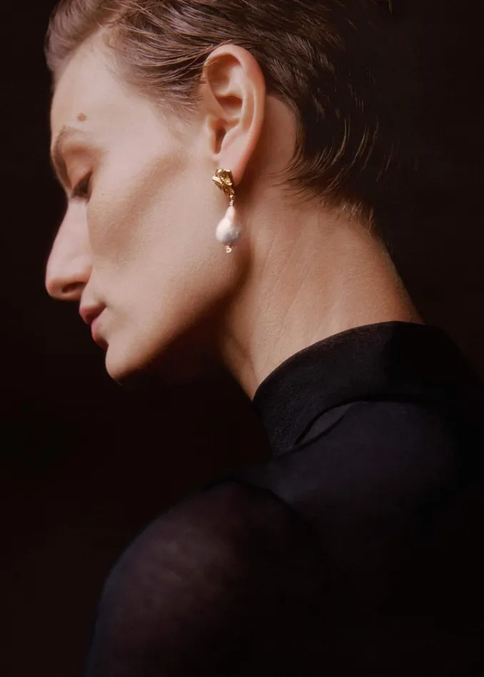 Women The Fragment Of Light Earrings Gold MEEM