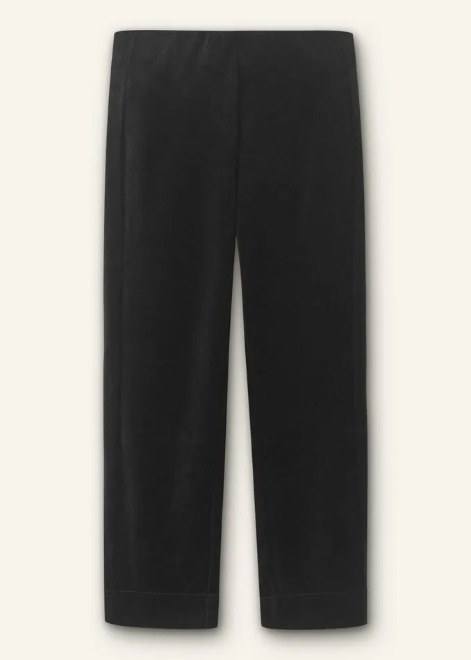Women Velour Slim Crop Pant Black MEEM