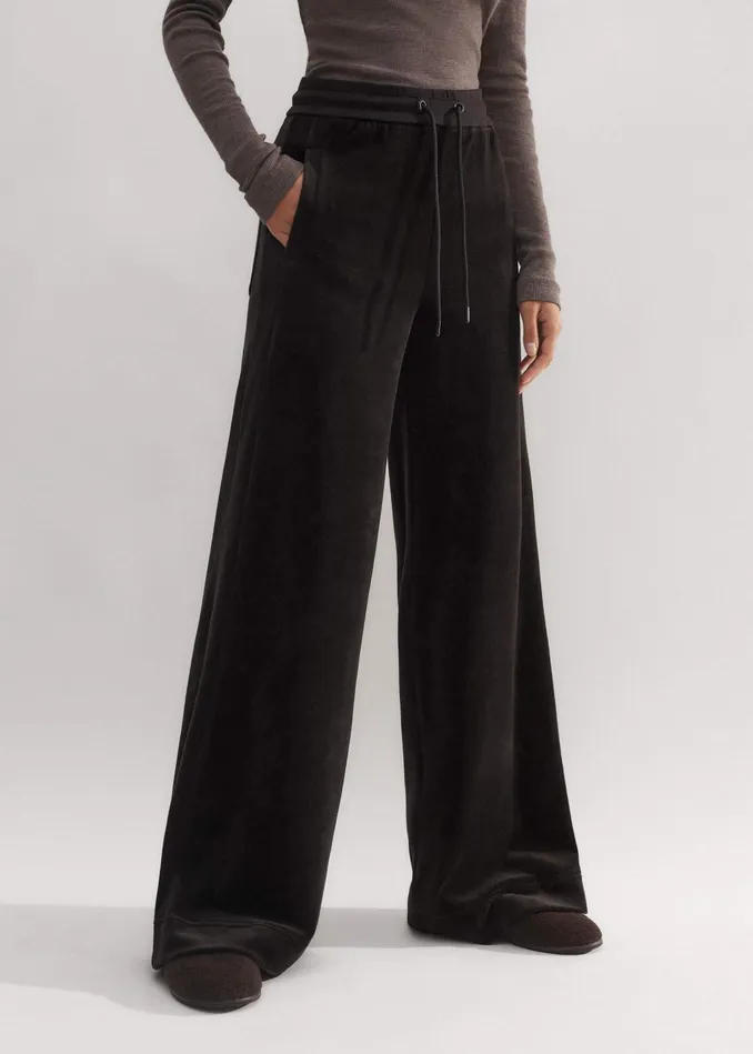 Women Velour WideLeg Track Pant Double Espresso MEEM