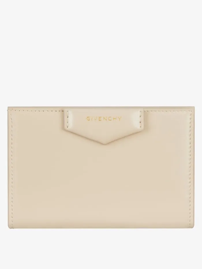 Women Wallets and Card Holders Givenchy Antigona Bifold Wallet In Box Leather Natural Beige Women Wallets and Card Holders Givenchy Antigona Bifold Wallet In Box Leather Natural Beige
