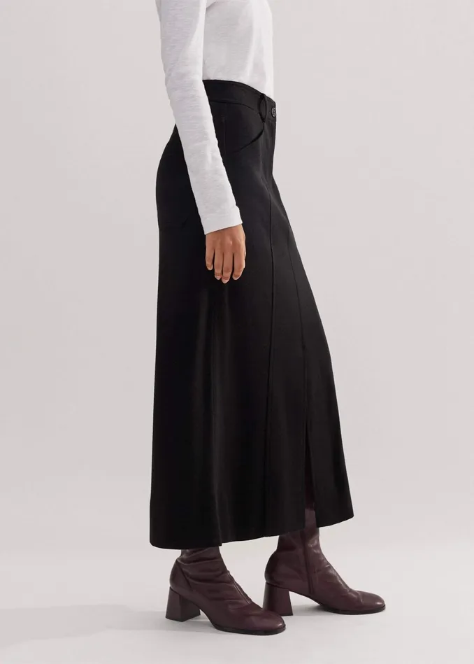 Women WoolBlend Travel Tailoring Midi Skirt Black MEEM